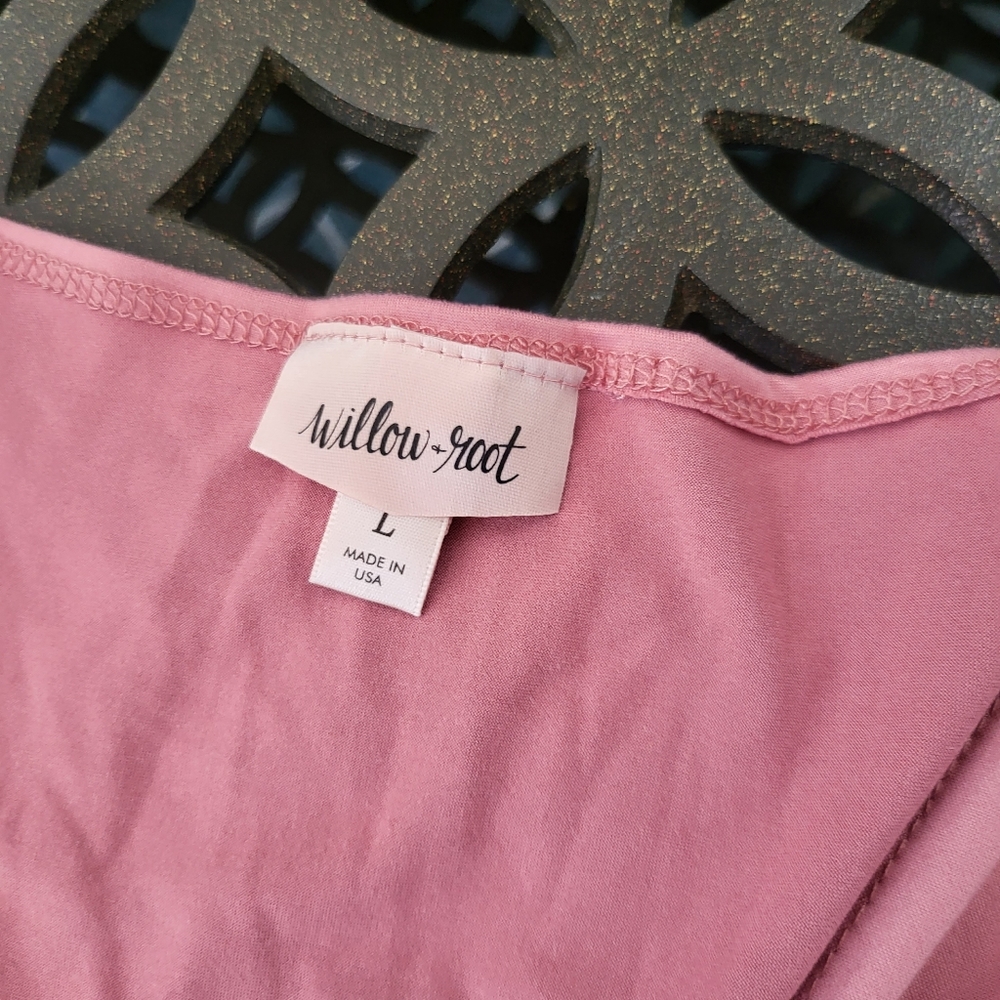 Fitted Pink twist front tank top - Picture 2 of 2